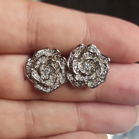 Elegant Silver Rose Stud Earrings - Picture 1 of 3
